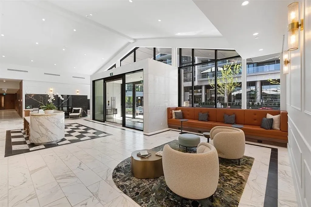 2 bed, 800 sqft, $3,700 — Photo 3