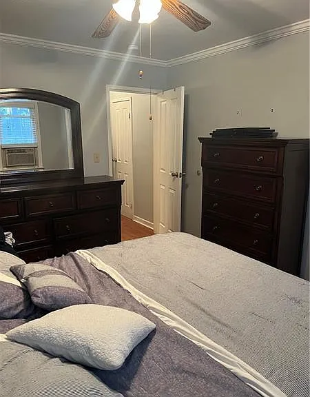 834 Thorn St #24 — Photo 8