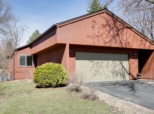 1156 Benton Way, Arden Hills, MN 55112