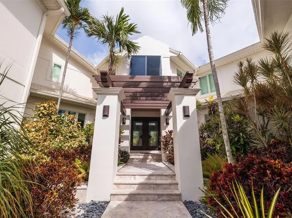 6152 52nd St S, Saint Petersburg, FL 33715