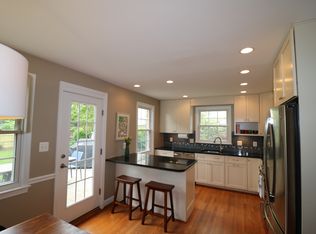 8804 Lowell St, Bethesda, MD 20817