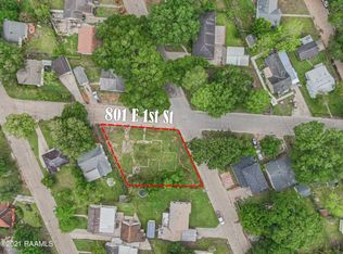 801 E 1st St, New Iberia, LA 70560