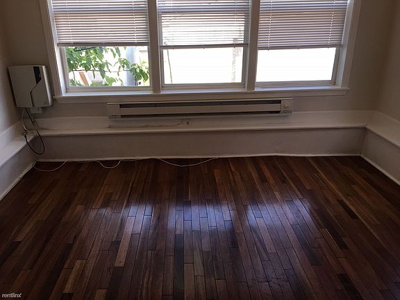 4th image of 2905 W Girard Ave