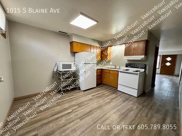 1015 S Blaine Ave