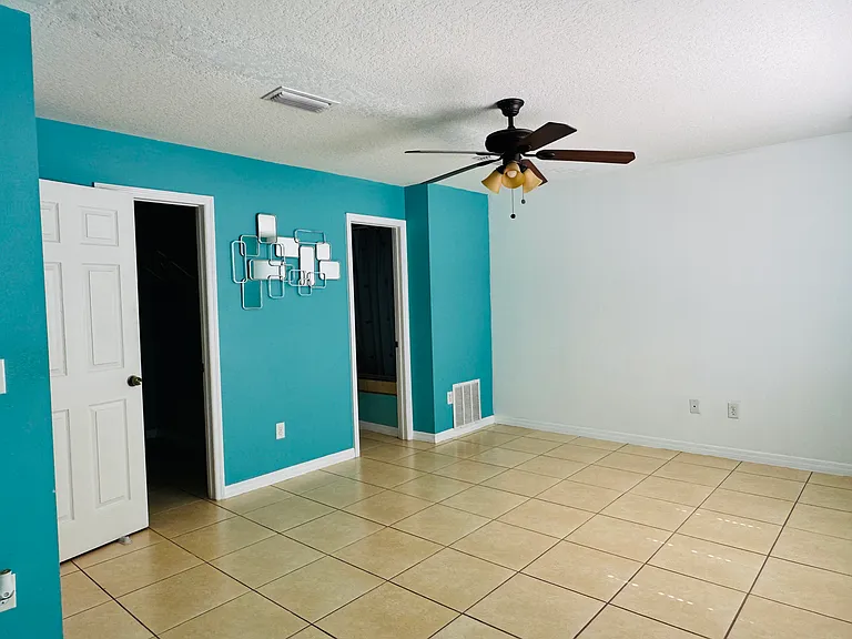 1224 Turrisi Blvd — Photo 3