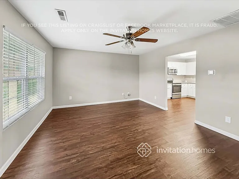 1357 Steven Dr — Photo 6