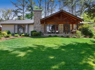 1114 Big Cove Rd SE, Huntsville, AL 35801