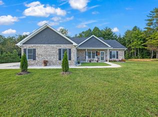 224 Suzie Ct, Crossville, TN 38555