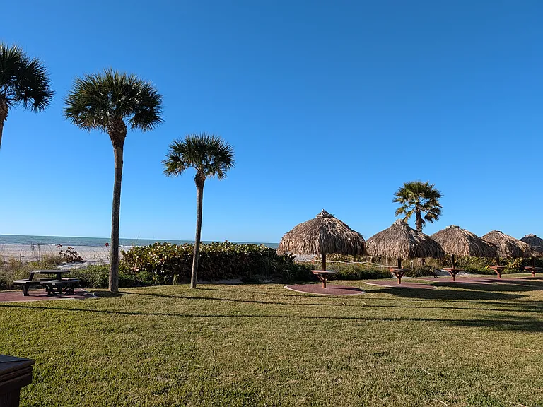 1480 Gulf Blvd — Photo 1