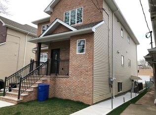 182 Jacques Ave, Staten Island, NY 10306