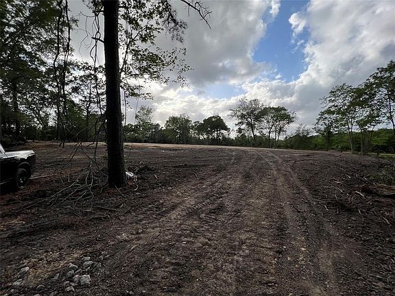 2nd image of 2450 Roy Rd