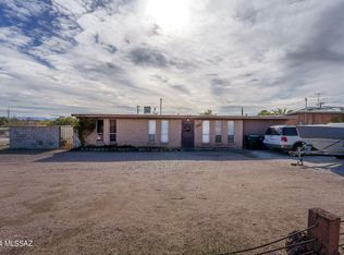 1801 W Merlin Rd, Tucson, AZ 85713
