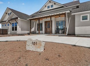 101 Alf Hunter, Blanco, TX 78606