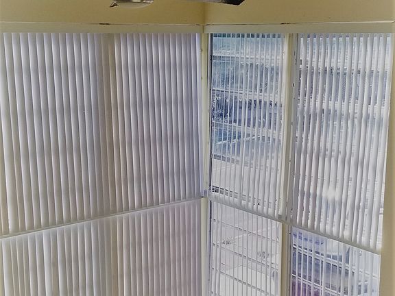 3rd image of 8430 Byron Ave APT 5