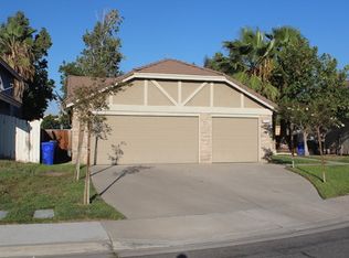 13496 Huntington St, Fontana, CA 92336