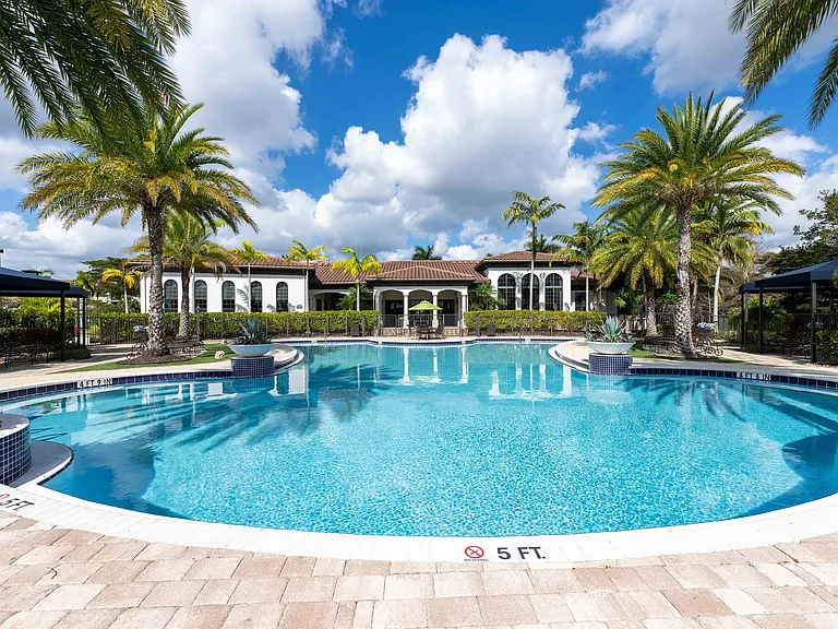 Resort-Style Pool
