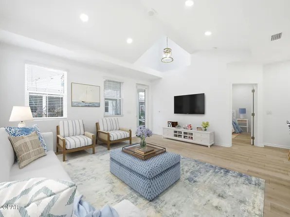 8833 Attitude Ave, Panama City Beach, FL 32413