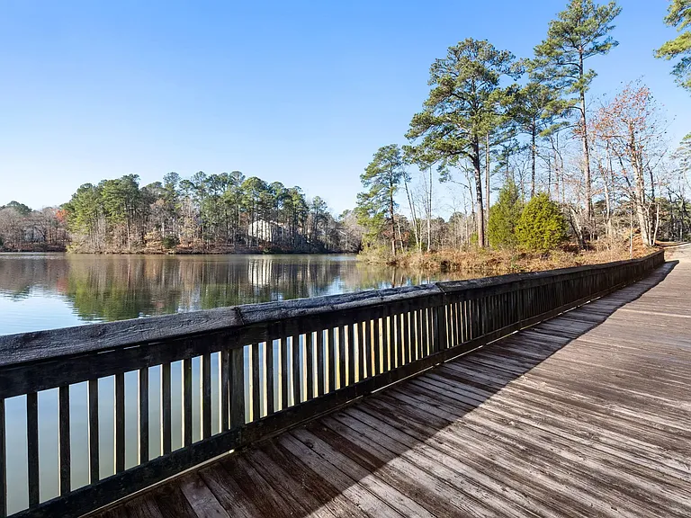 Lakeside Apartments in Raleigh, NC
