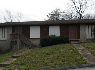 808 Forest Dale Ln, Hixson, TN 37343