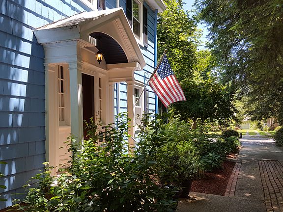Front Door & Driveway