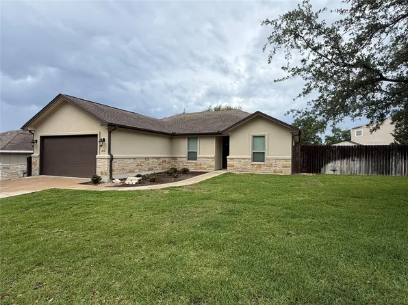 206 Fairway Cir, Leander, TX 78645