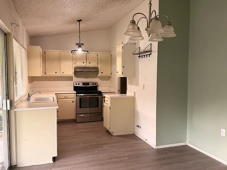 12723 La Quinta St — Photo 5