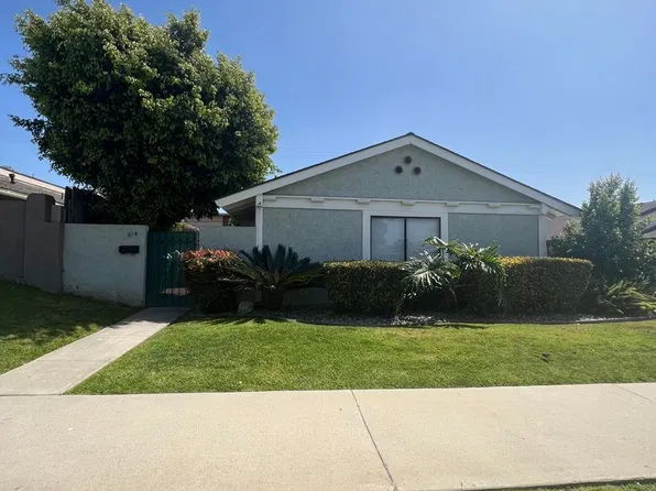 812 & 818 E. Fairway Dr., 812 & 818 E Fairway Dr #818, Orange, CA 92866