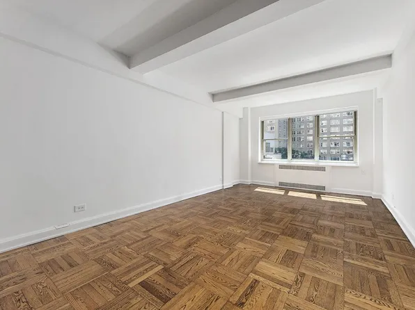 300 East 57th Street image 1 of 6