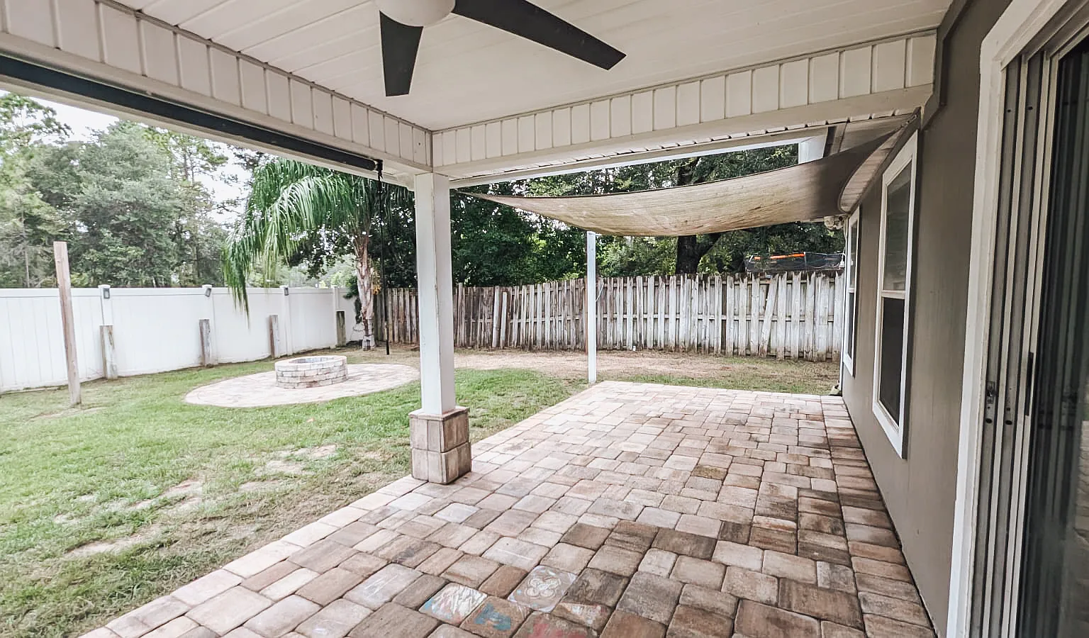 4 bed, 2182 sqft, $2,500 — Photo 3