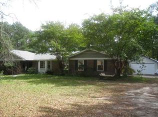 2128 Rockdale Cir, Snellville, GA