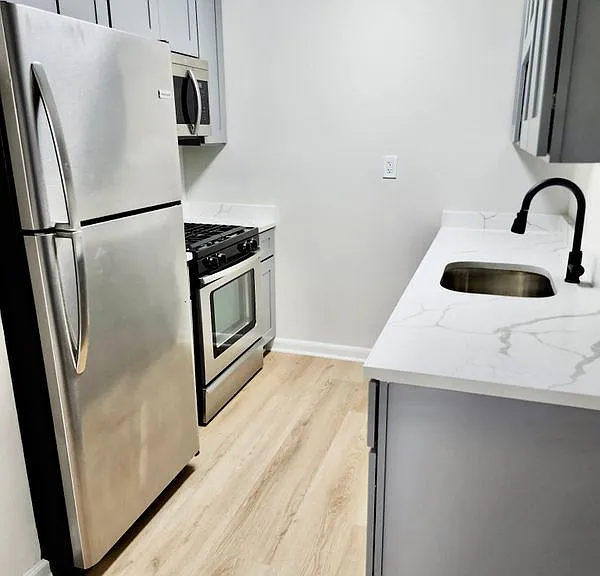 2700 Texas Ave SE #1 — Photo 4