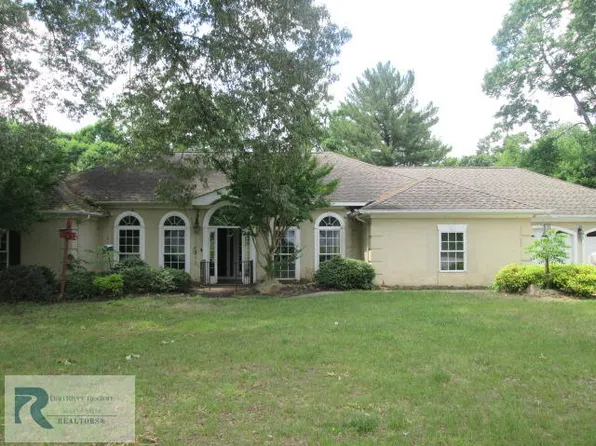 136 Westover Ln, Danville, VA 24541