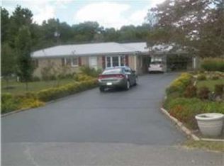 1041 Highway 100, Centerville, TN 37033