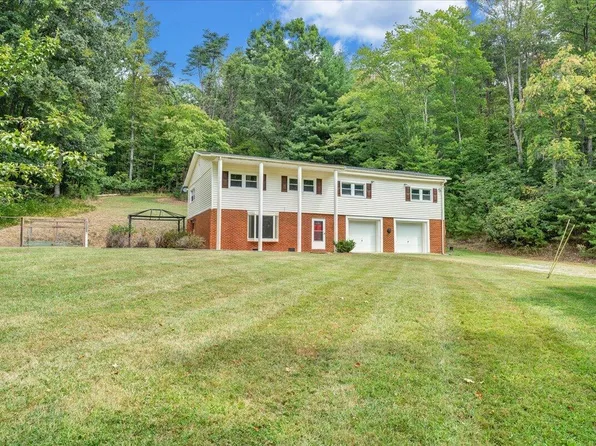 2840 Sha Al Rd, Roanoke, VA 24014
