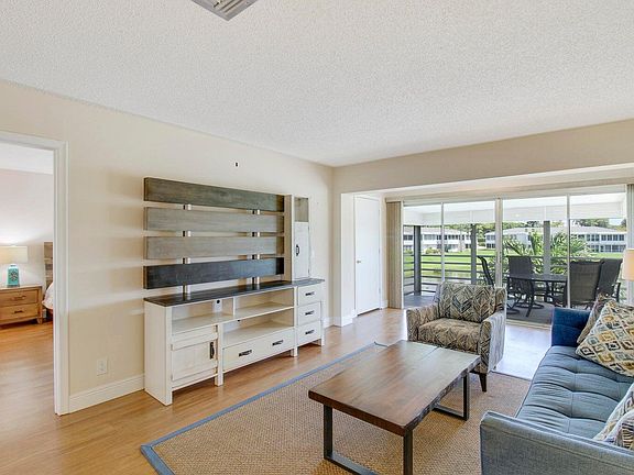 3rd image of 2730 SW 13th St APT 203