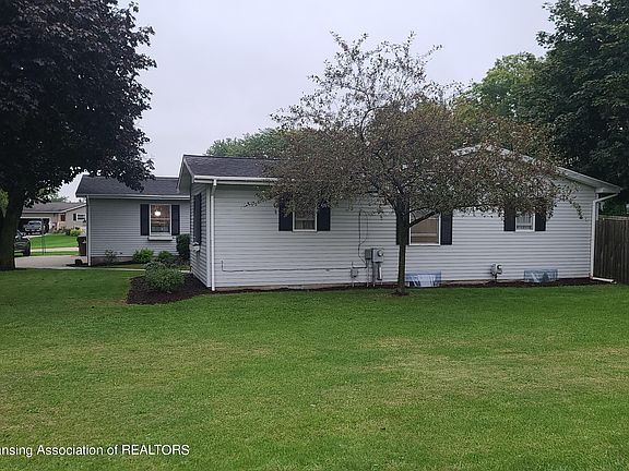 3rd image of 120 Norton Gibbs Dr