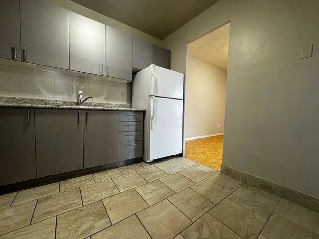 1030 Pearson Dr — Photo 7
