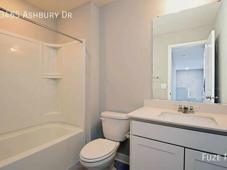 23465 Ashbury Dr — Photo 23