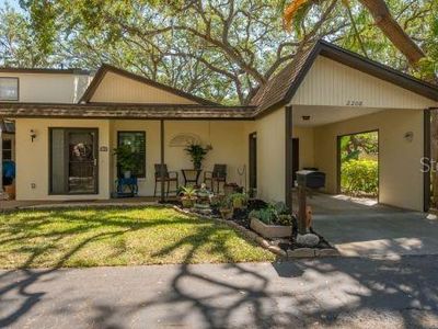 2208 Circlewood Dr, Sarasota, FL, 34231