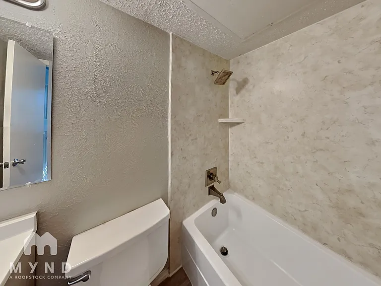 9823 Walnut St #L306 — Photo 8