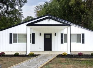 10530 Bird River Rd, Middle River, MD 21220