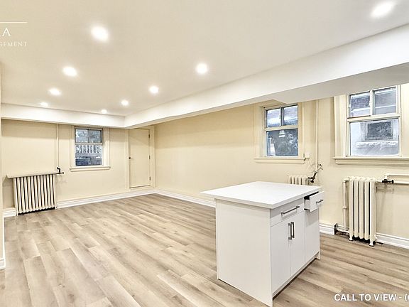 3rd image of 157 Wychwood Ave #1