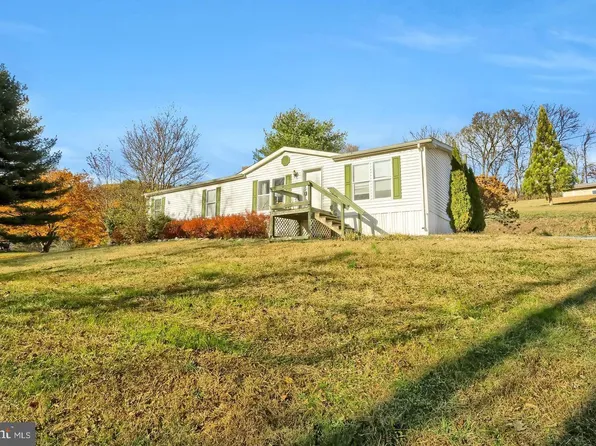 240 Limekiln Rd, Newport, PA 17074