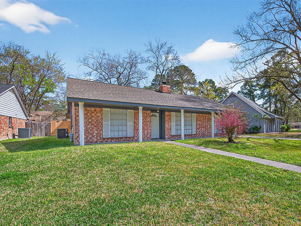 1st image of 3242 Three Pines Dr