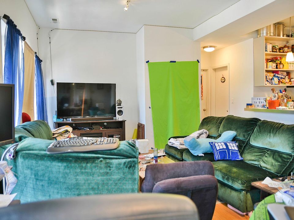 1st image of 1212 W Foster Ave #3E