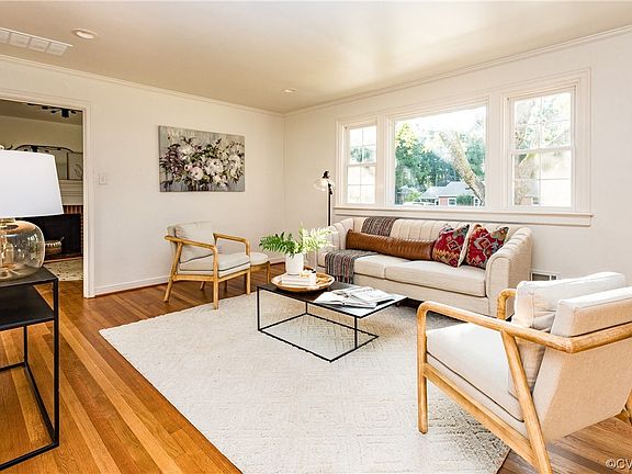 5th image of 7555 Brisbane Dr