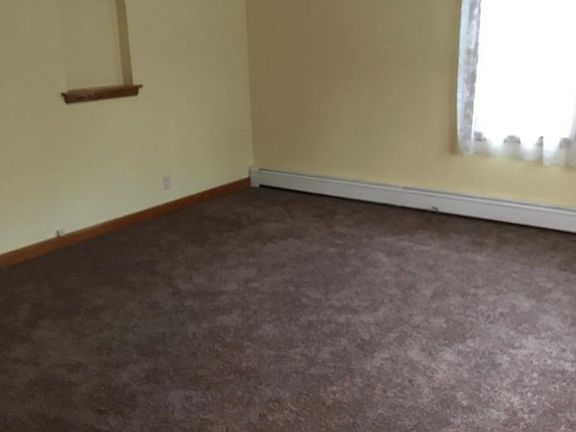 Lower Living Room w/new carpet