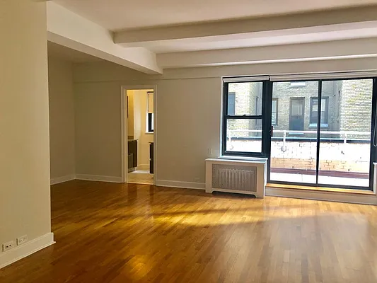 Rented by Stonehenge NYC LLC | media 2
