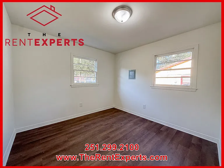6652 Zeigler Blvd — Photo 11