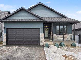 855 Reaume St, Mississippi Mills, ON K0A 1A0